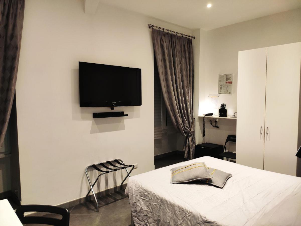 Onetime Guest house 3*